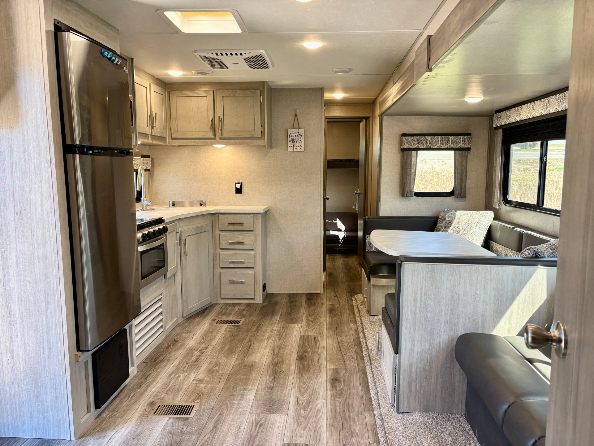 2022 Coachmen Catalina Legacy 303QBCK travel trailer for sale at Triple C Camper Consignment in Kentuckiana — photo 3 of 12